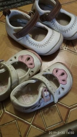 Продам взуття для дитини