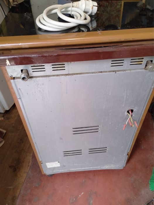 Плита газова 4-х конфорочна