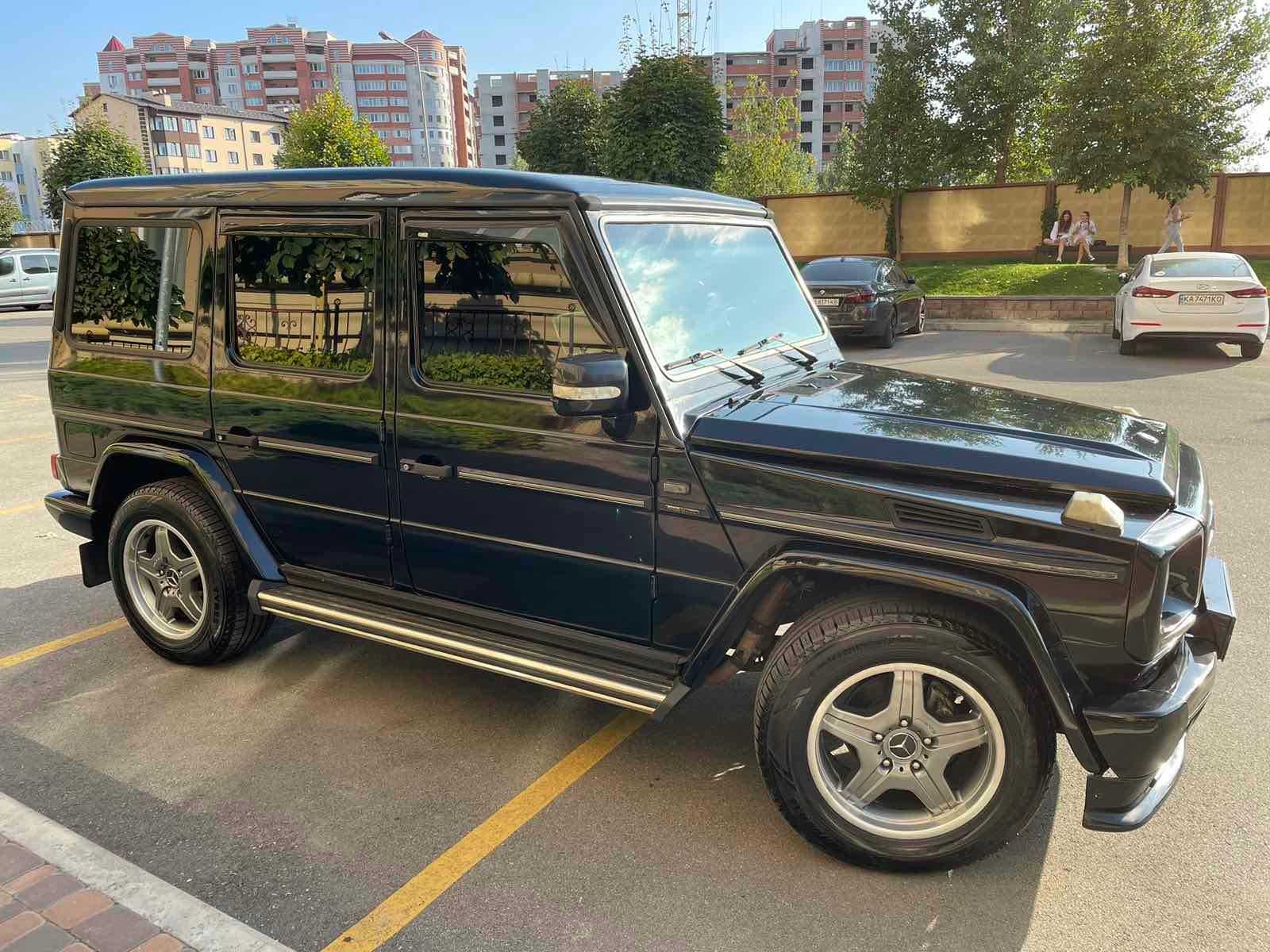 Продам Mercedes G320