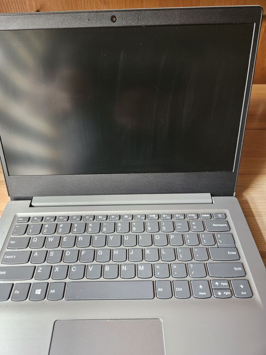 Lenovo IdeaPad S145 prawie nowy