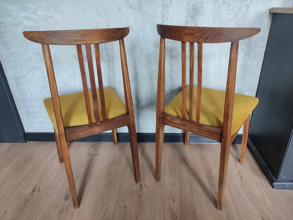 Krzesła typ 200/100B, M. Zieliński