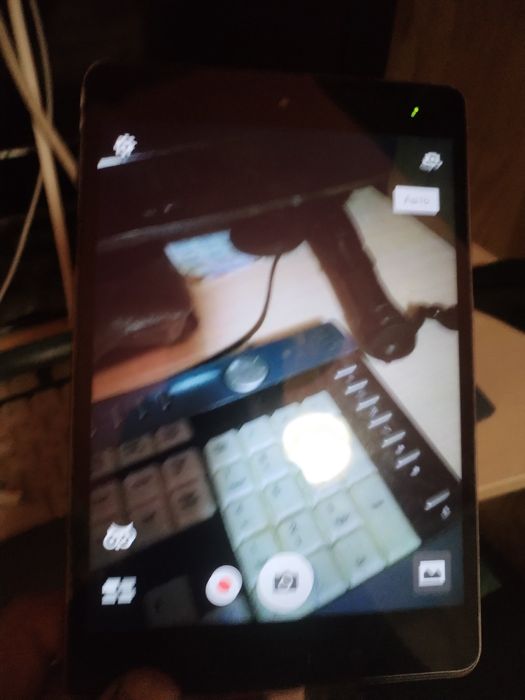 Продам планшет Asus ZenPad Z8s P00J