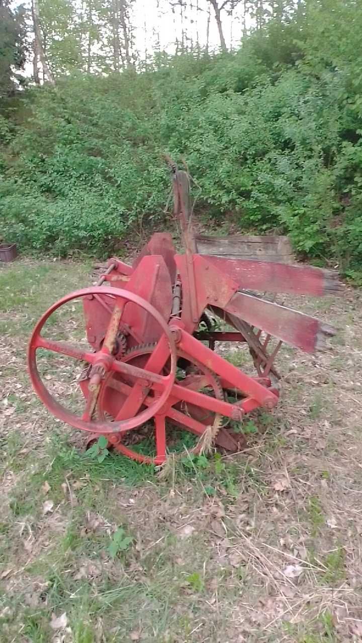 Stara zabytkowa maszyna rolnicza Rausserdorf Original, cena za złom