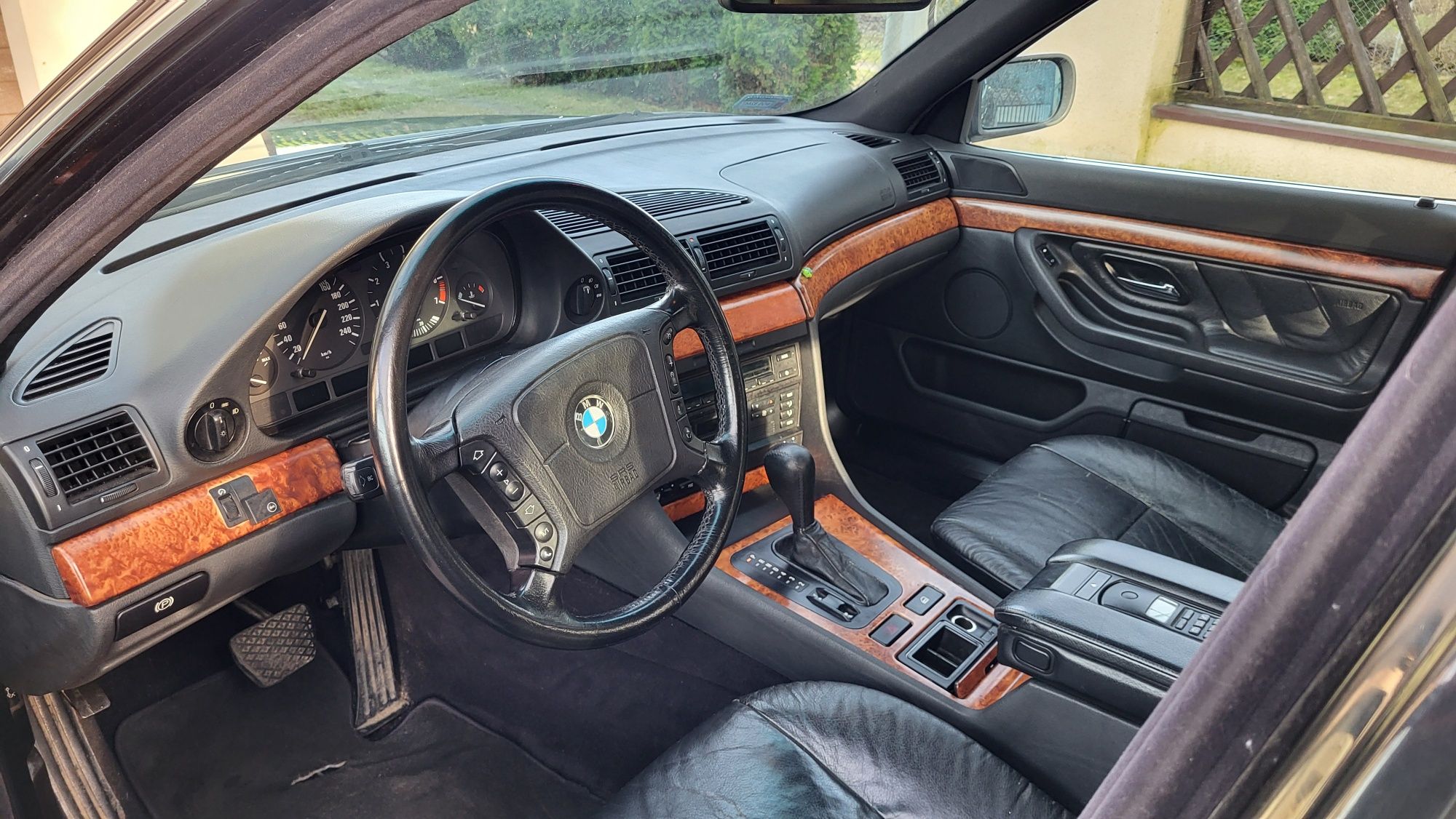 BMW Seria 7 e38 V8 LPG Możliwość Transportu