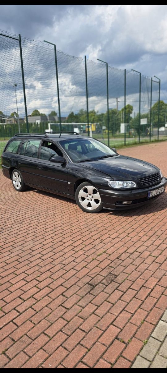 Sprzedam Opla omege 2.5 dti