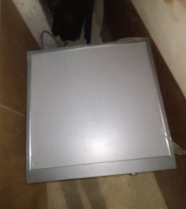 Máquina de lavar loiça usada poucas vezes