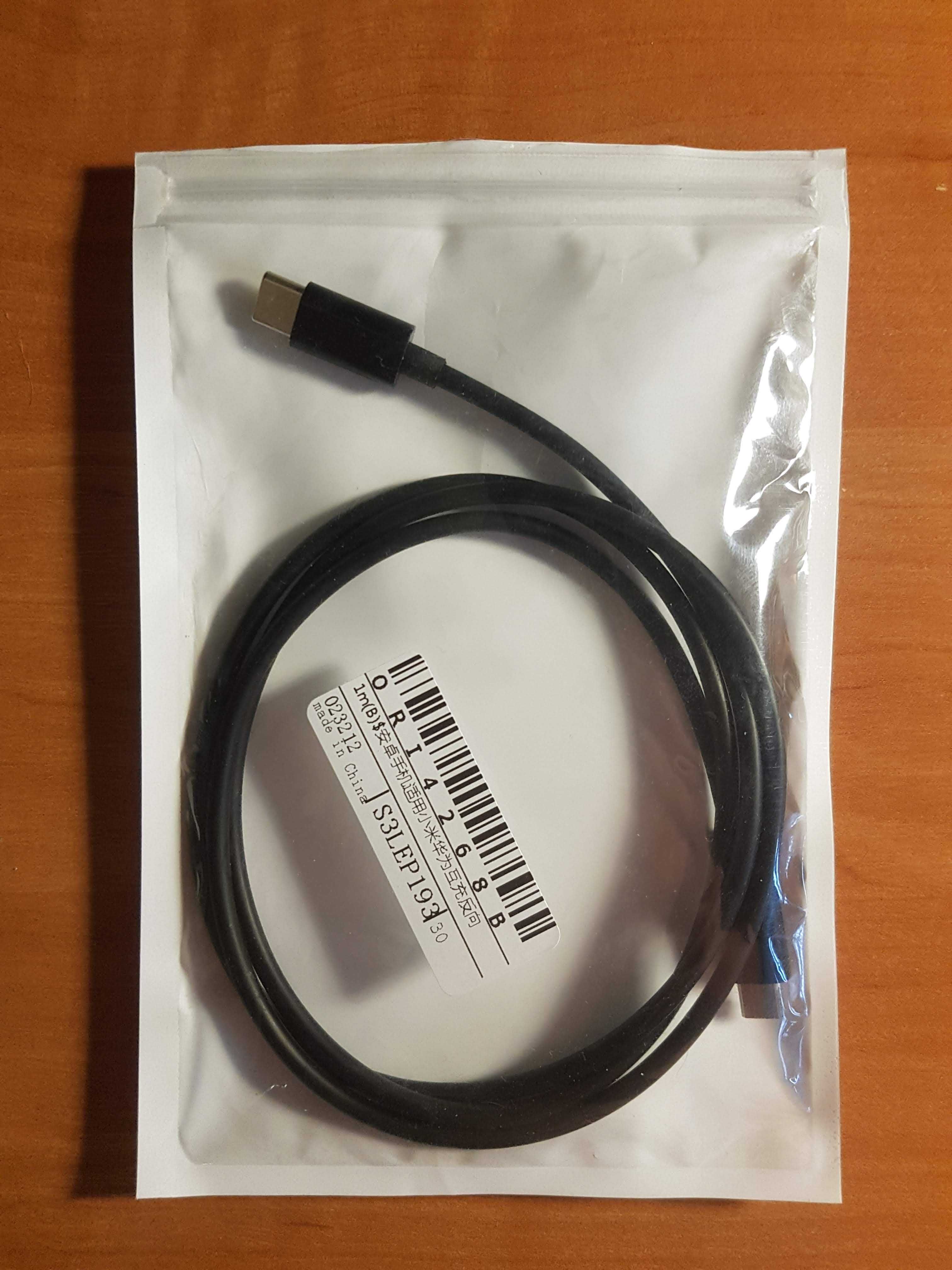 Кабелі: Apple Lightning to USB 1 м MXLY2ZM/A; USB Type-C to Micro USB