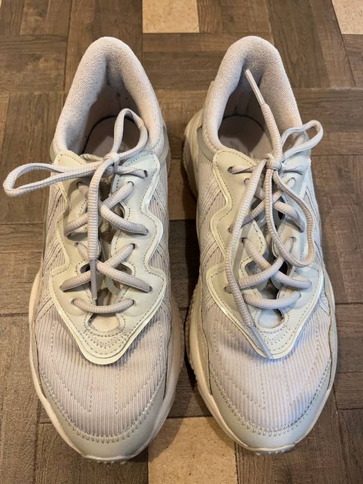 Кросівки,кроссовки Adidas Ozweego