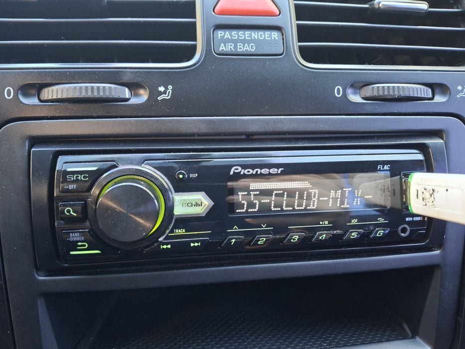 Автомагнитола Pioneer MVH-09UBG