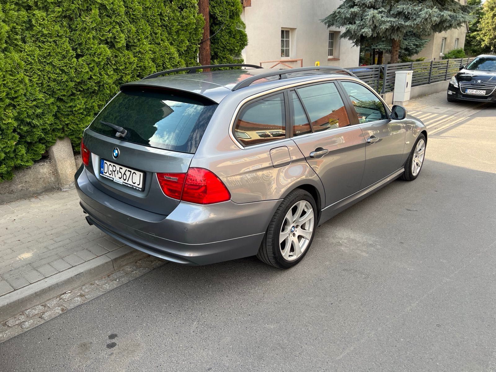 BMW E91 LCI 143km Bi-xenon Grzane fotele Serwisowany DOINWESTOWANA!