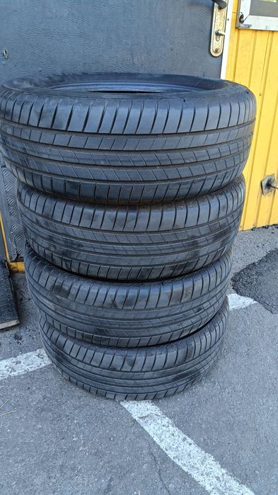 Гума Firestone 235/60 R 17 нова