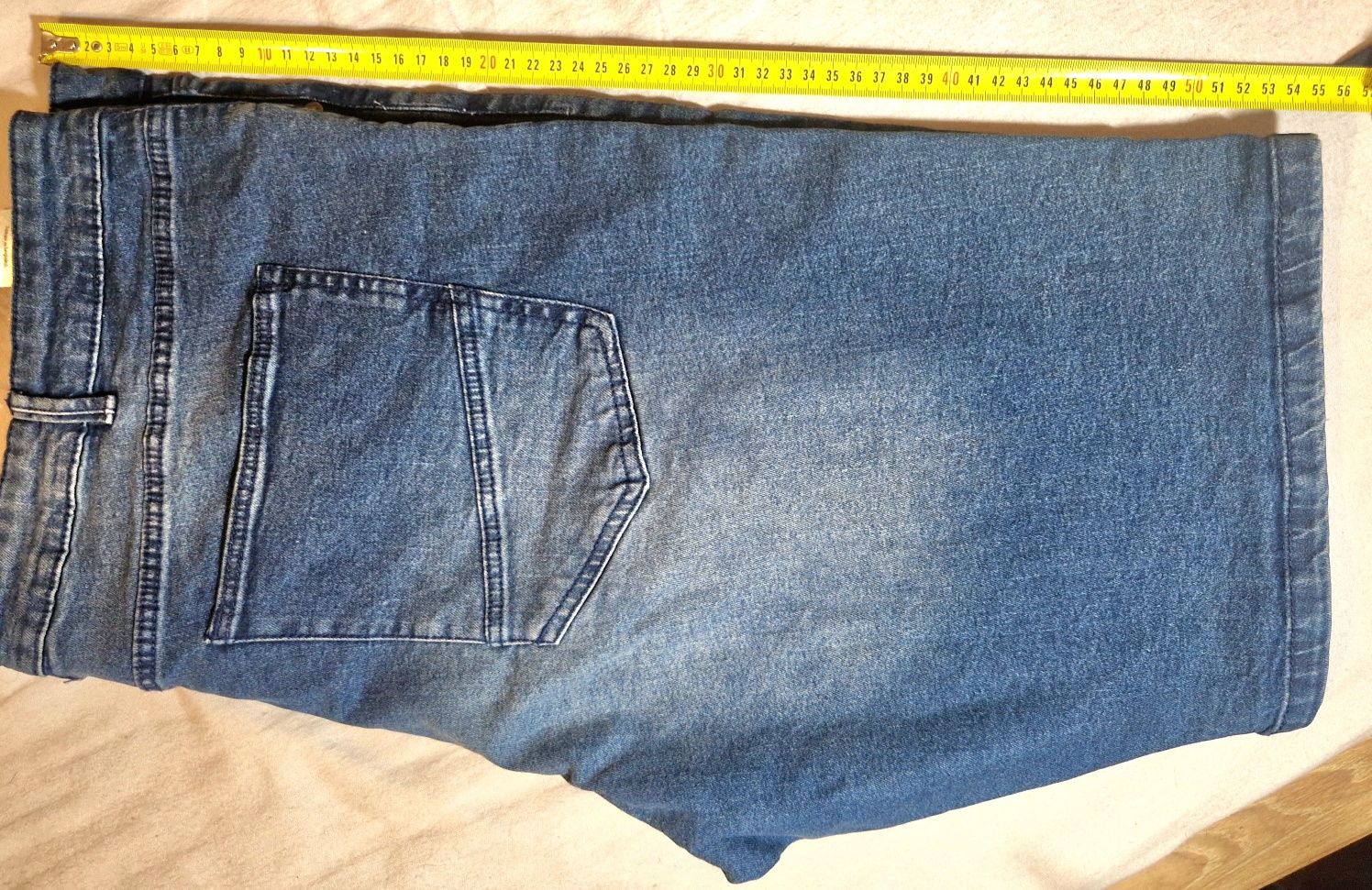bermudas novas xxl
Xl. Xxl
N 48. N 50. N 52
Fabricado em