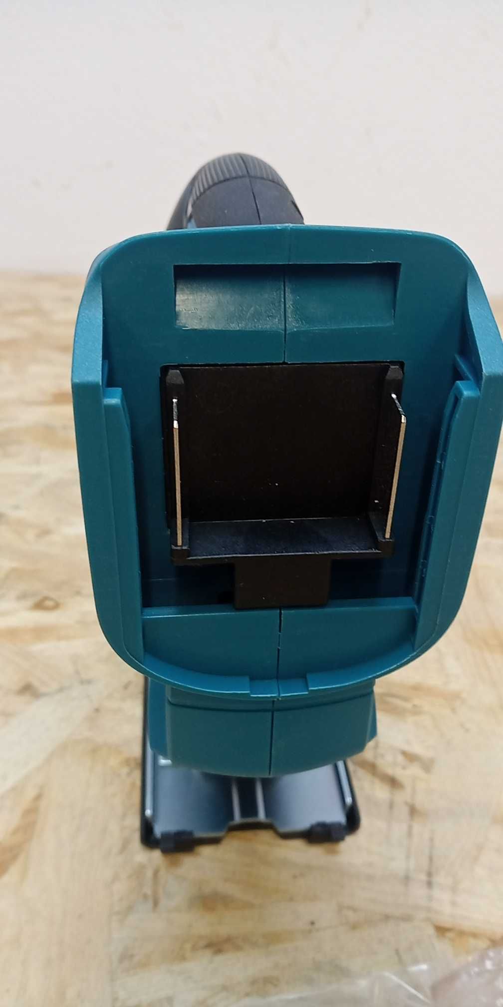 Wyrzynarka Akumulatorowa Ecarke 750W do akumulatorów 18 v makita