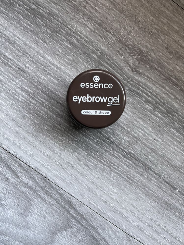 Гель для бровей essence