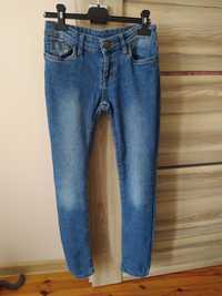 Spodnie jeansy rurki rozmiar 146 KIK