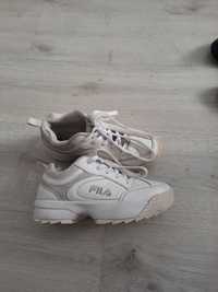 Buty sportowe dla dziewczynki Fila, rozm.34