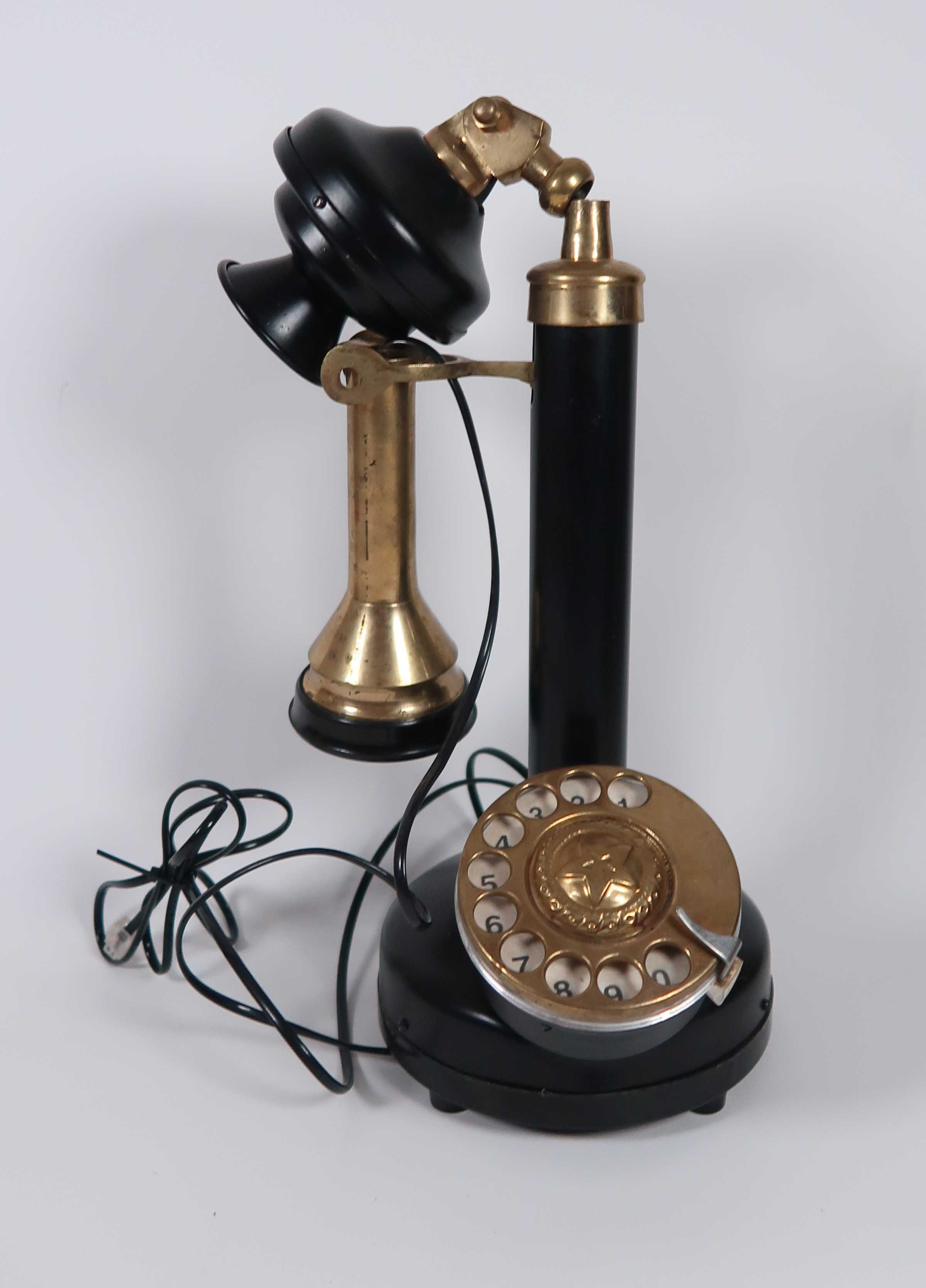Telefone analógico antigo