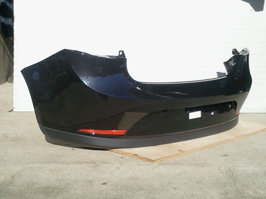 Para choques traseiro Seat Ibiza 6j 5 portas