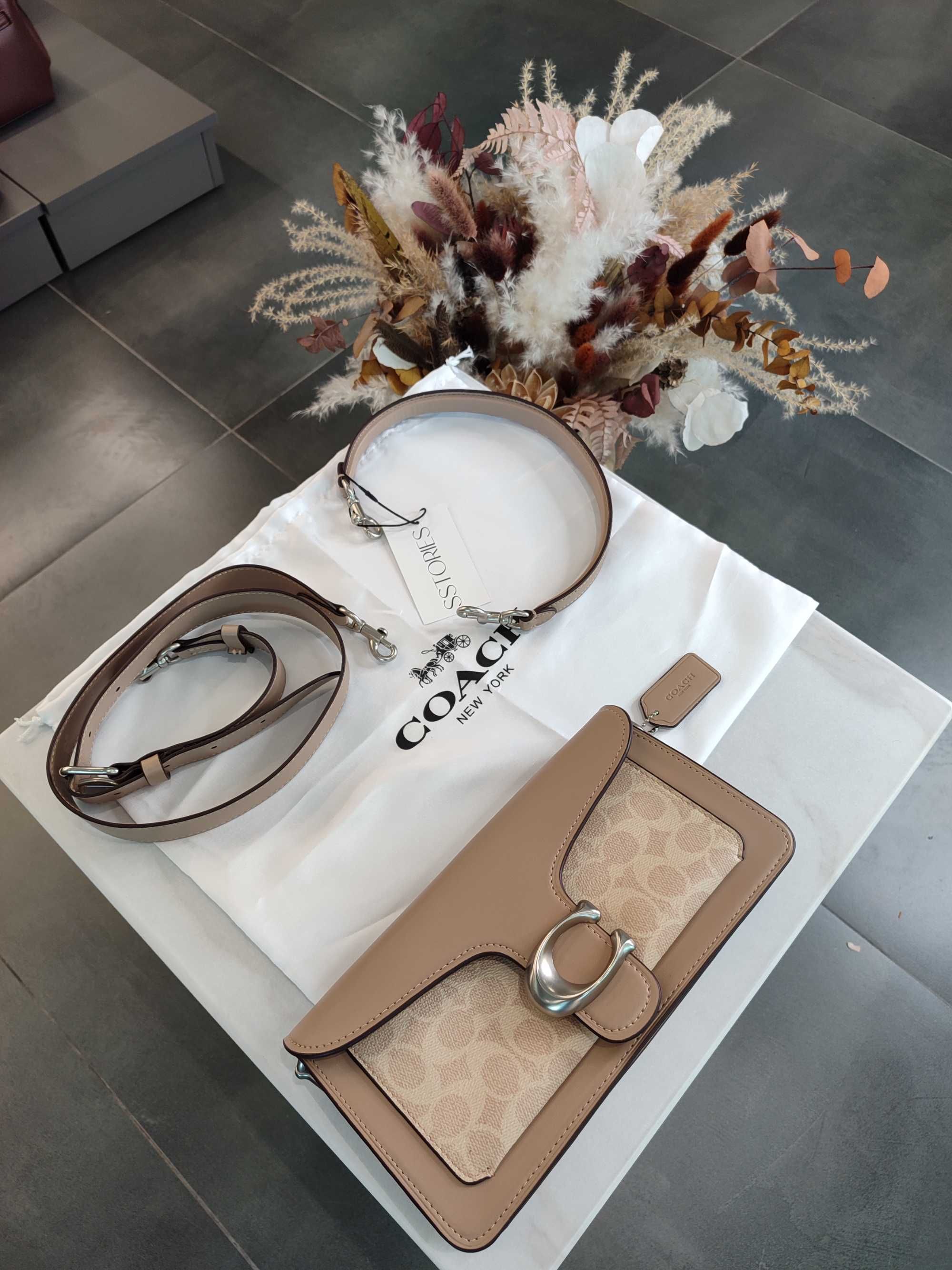 Сумка Coach Tabby Shoulder Bag 26 With Signature Canvas Sand Taupe