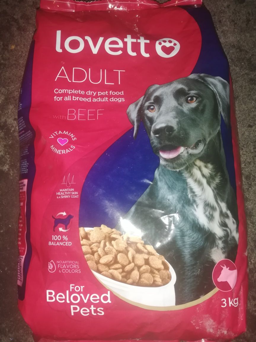 Karma dla psa sucha Lovett