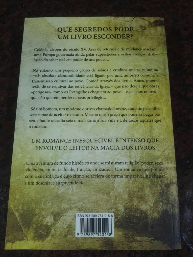 A Oficina dos Livros Proibidos - de Eduardo Roca - NOVO