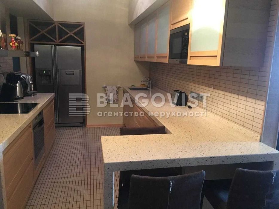 Продаж 4к кварт Івасюка Героїв Сталінграда,10А Оболонь