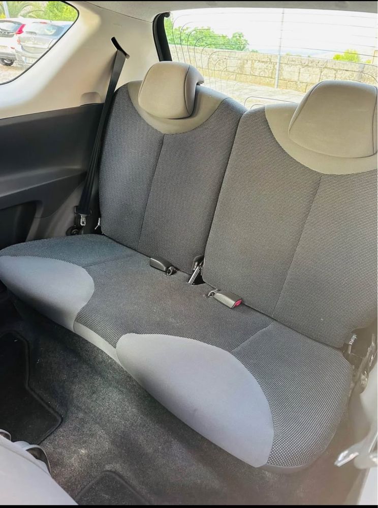 Peugeot 107 1.0 gasolina