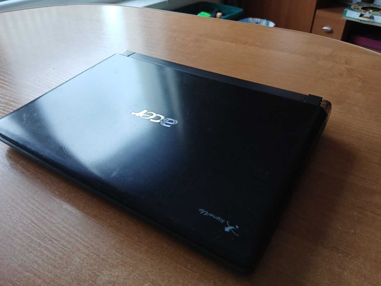 Laptop Netbook Acer Aspire One10cali 320GB HD 2GB Ram Proc 2x1,60GHz