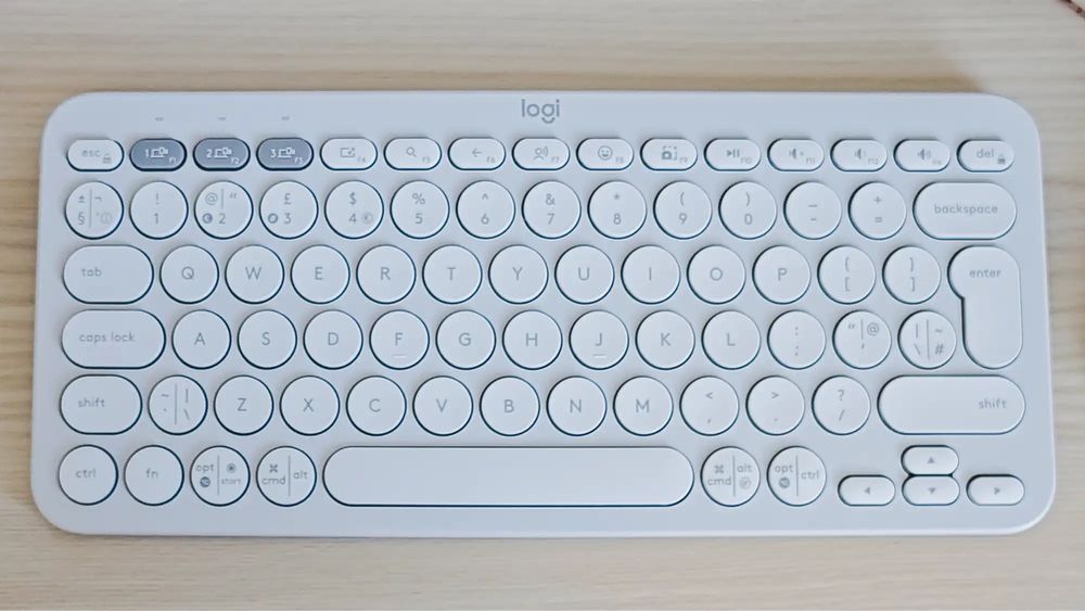 Logitech Pebble Keys 2 K380s