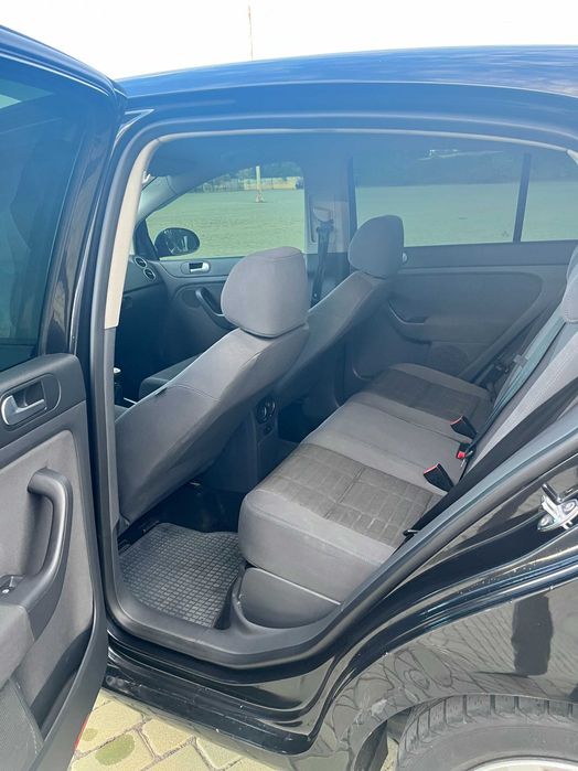 Volkswagen Golf 5 Plus 1.6 MPI