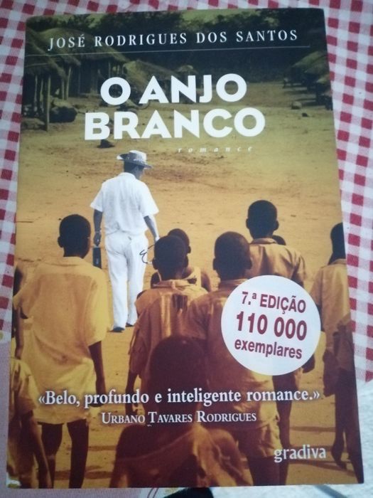 Três livros de José Rodrigues dos Santos