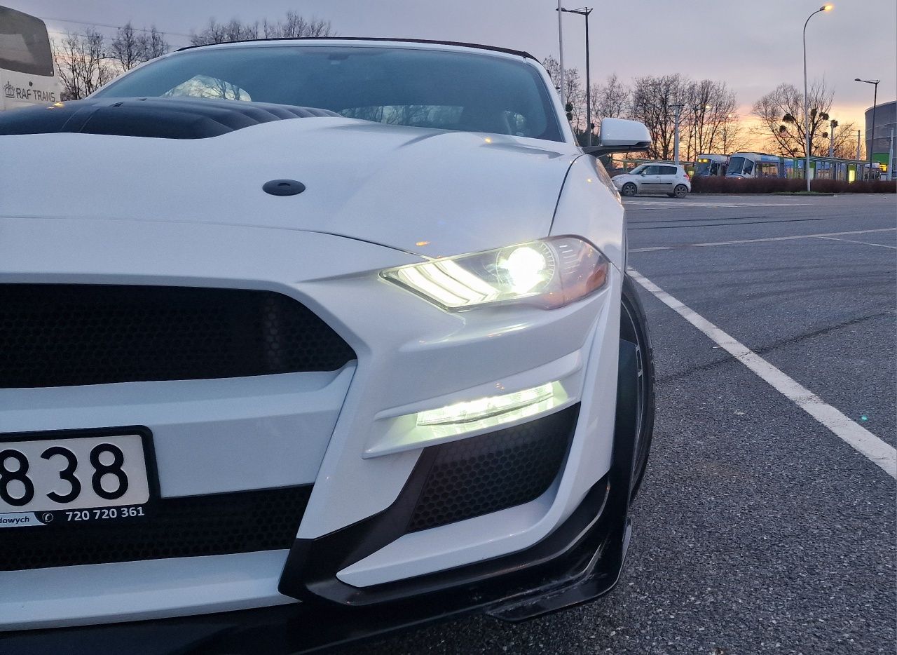 Ford Mustang Wyjątkowy, luksusowy, sportowy samochód , auto  do ślubu.