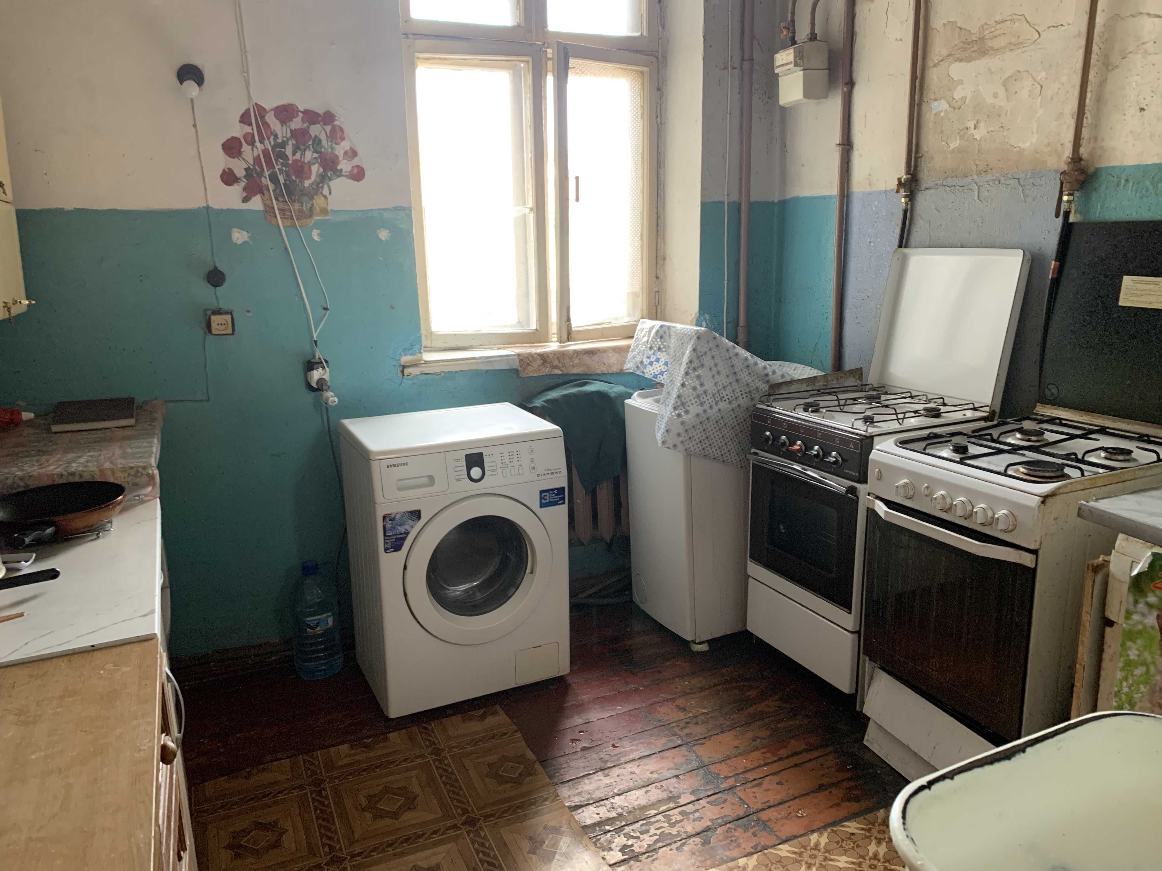 Срочно недорого комната на ул.Осипова в жилом состоянии