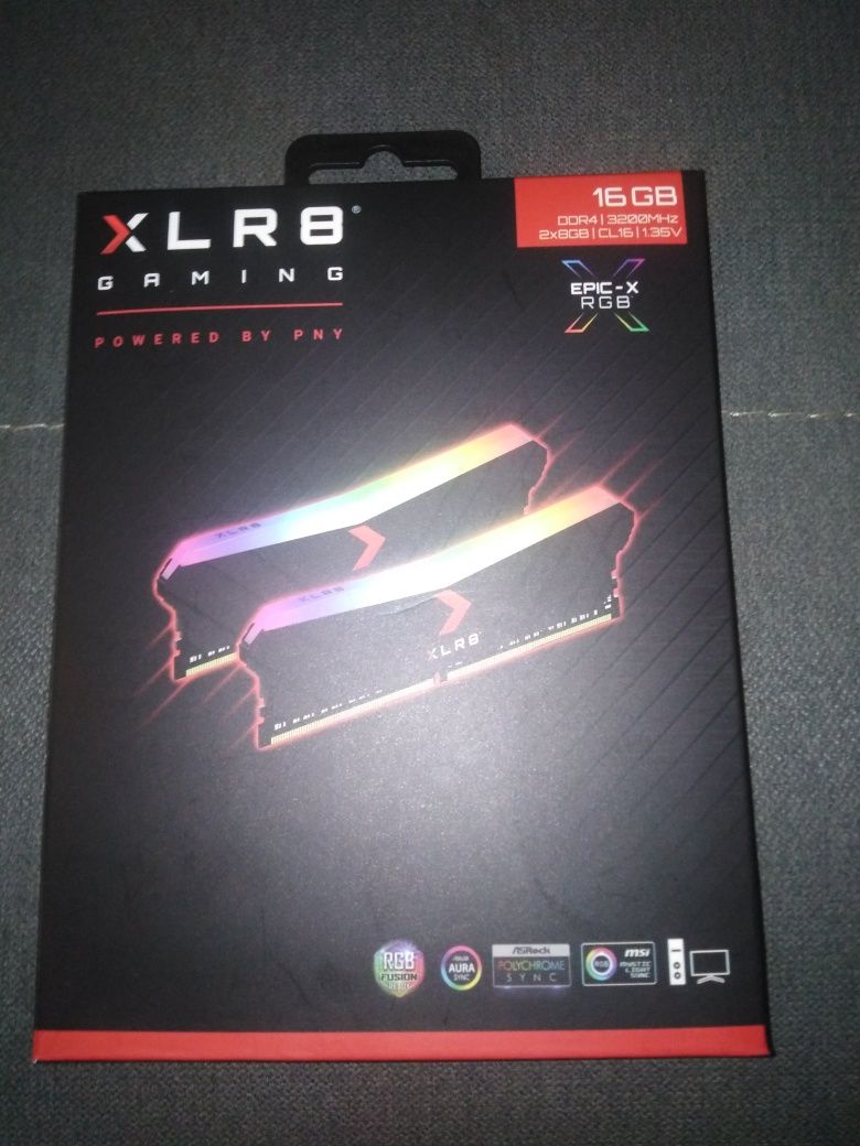 Pamięć RAM PNY XLR8 RGB 16GB 3200Mhz Nowa!