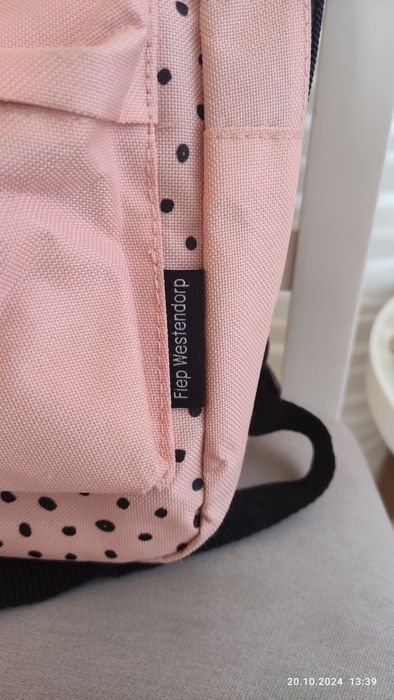 Mały plecak dla dziewczynki