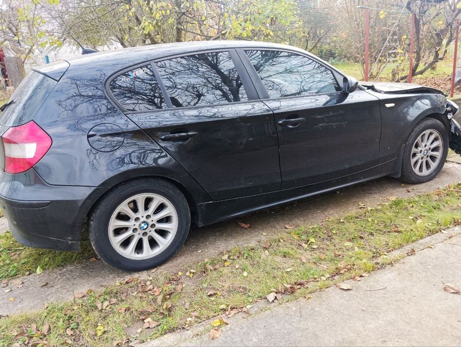 Bmw 120i e87  2006 року