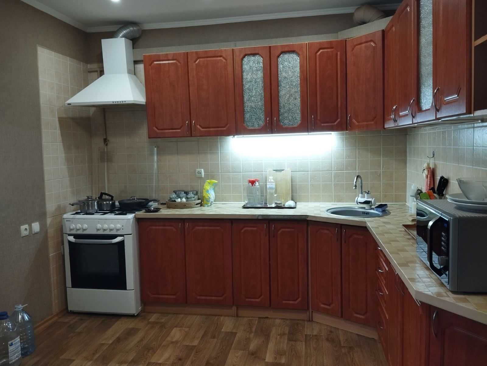 Продам отличный дом можно на две семьи в хорошем месте