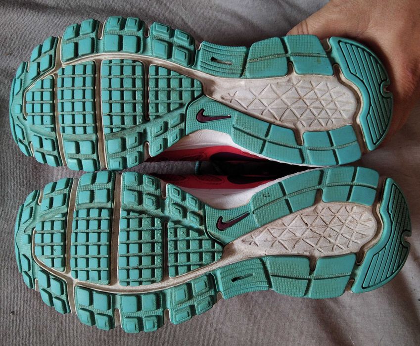 buty Nike 37,5 revolution 2 #32