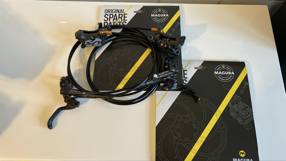 Shimano Saint Br-M820 tarcze 203 (Magura MT7 hope title indystry nine)