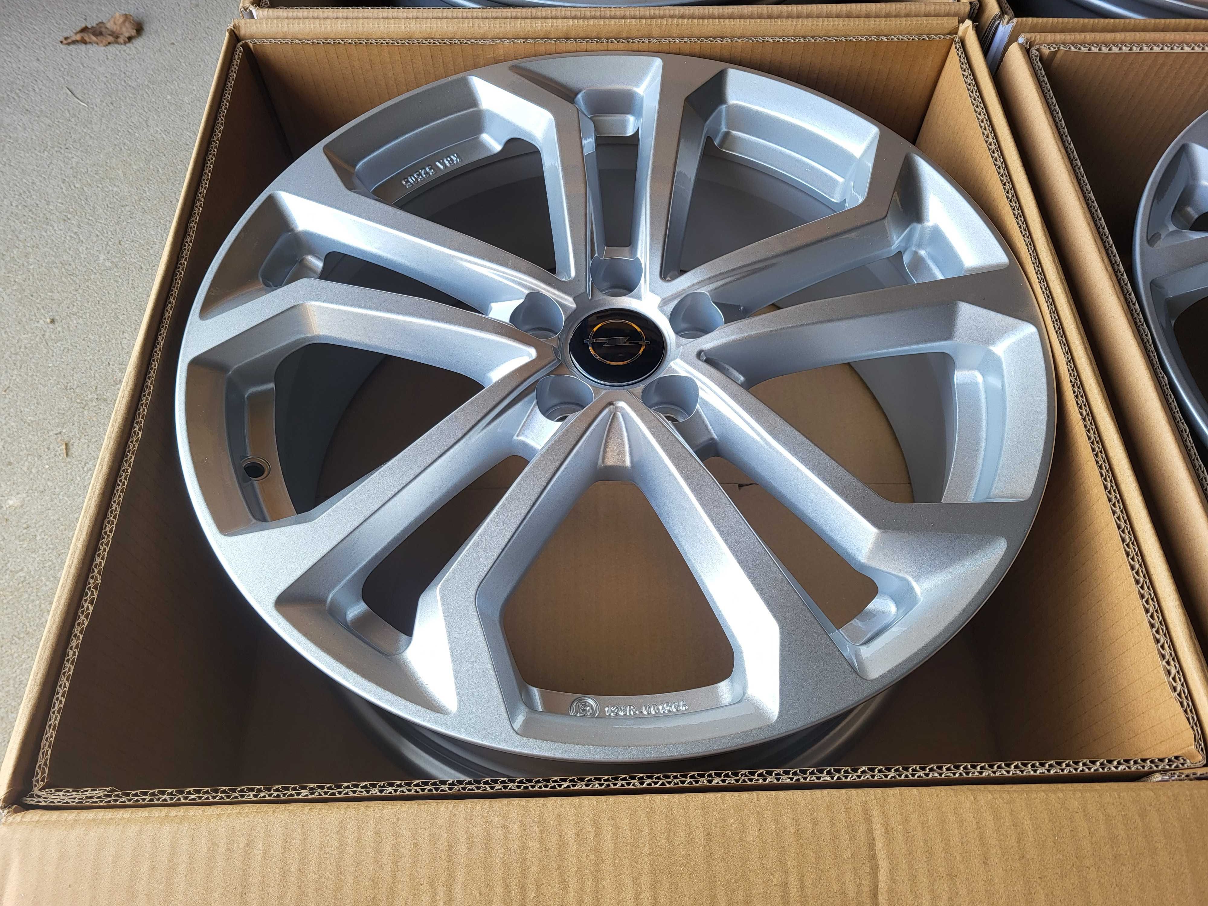 [686] 19 Cali 5x108 NOWE Felgi aluminiowe Opel Grandland X