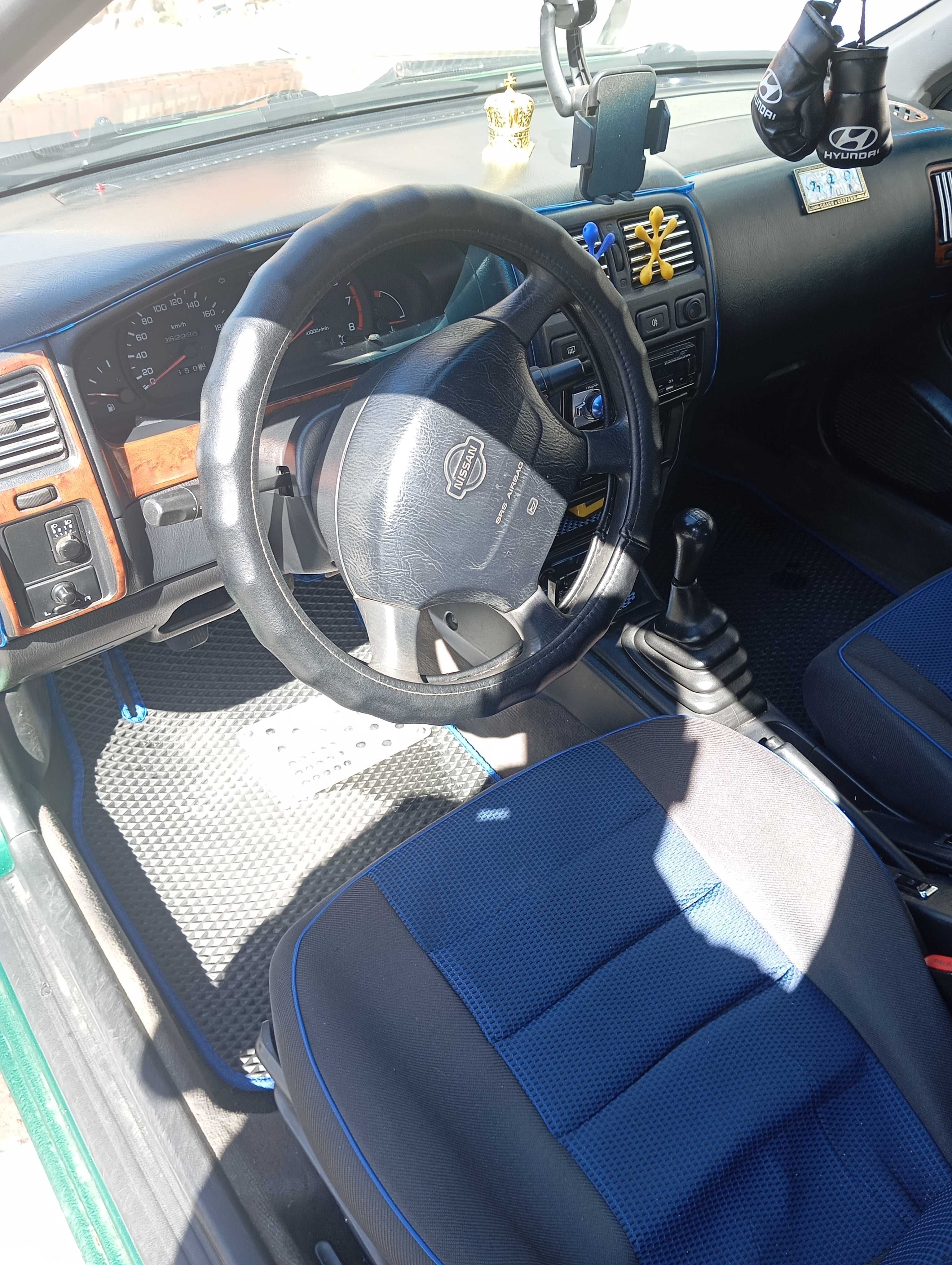 Продам авто. Nissan almera n15