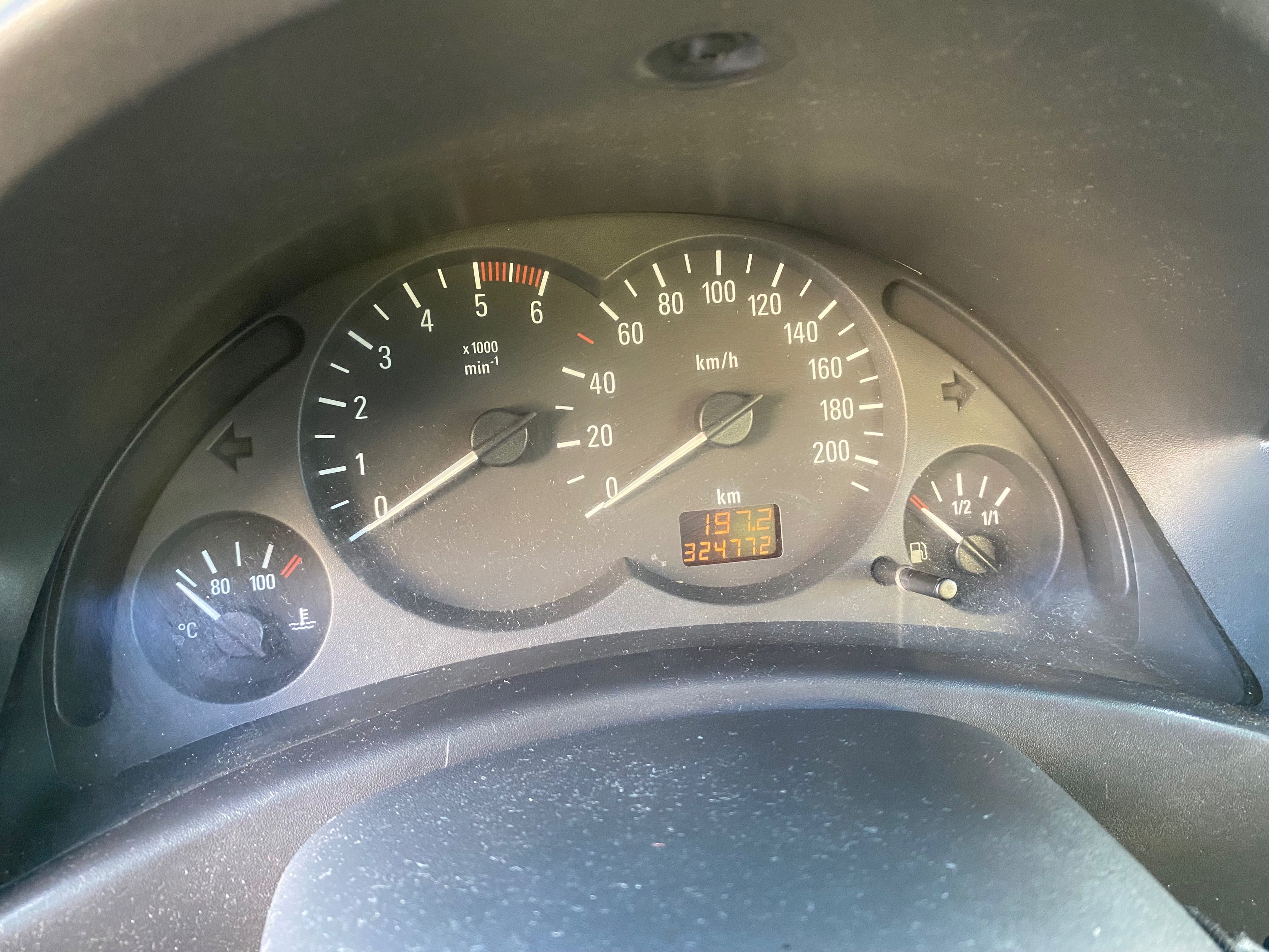 Corsa 2004 1.3Diesel