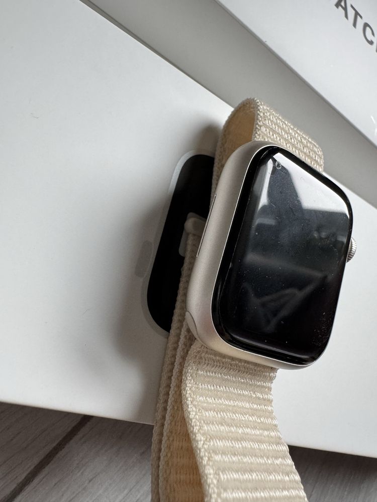 Zegarek Apple Watch series 8 41mm Starlight Cellular GPS e-sim