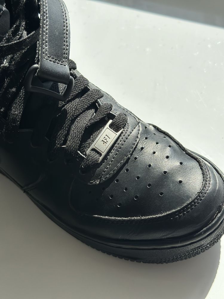 Кросівки Nike Air Force 1 Mid black