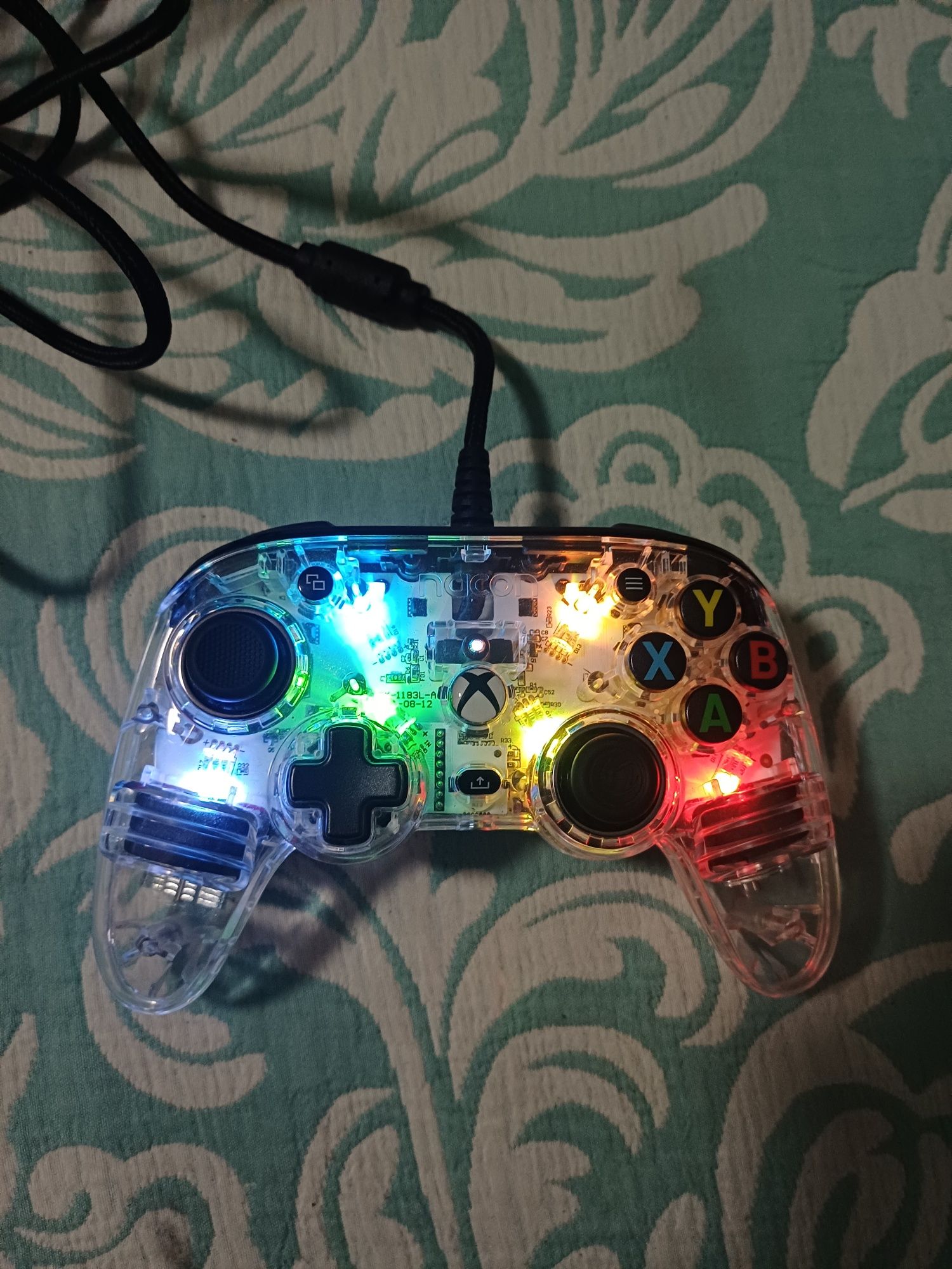 Comando Xbox como novo Pro inpact color ligth com 3 metros fio