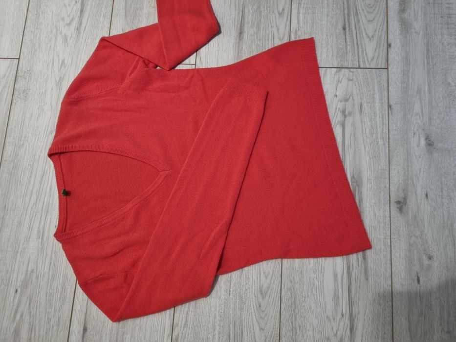 Wełniany sweter United Colors of Benetton m koralowy