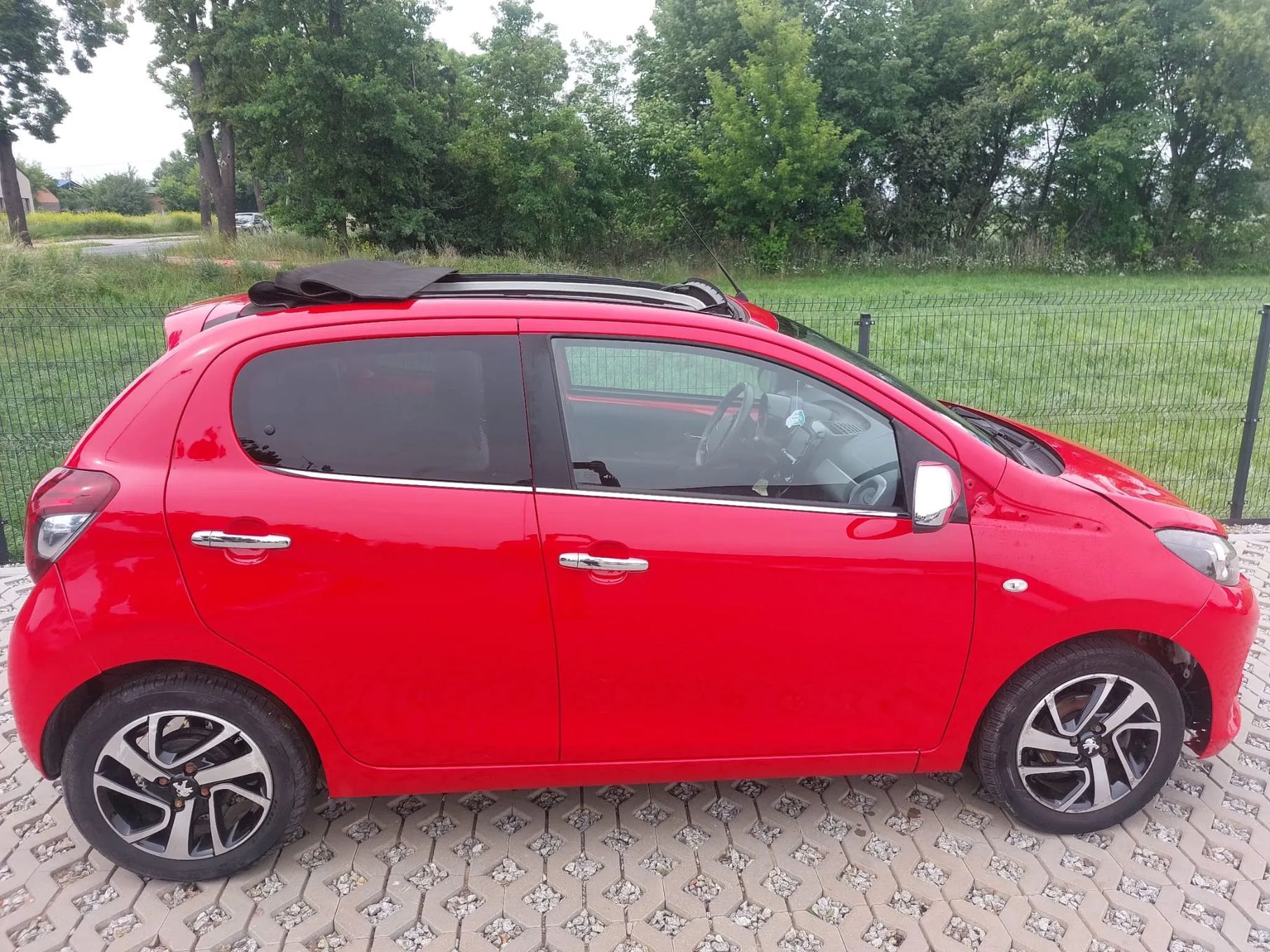 Peugeot 108 5 drzwi kabriolet,kmpl dok.do rejestracji,faktura Marża