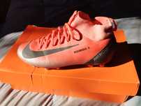 Chuteiras Nike Mercurial 36
