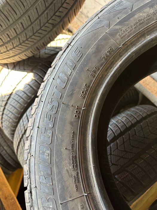 Шини зима 215/65R16C Bridgestone Blizzak LM-18C 2шт