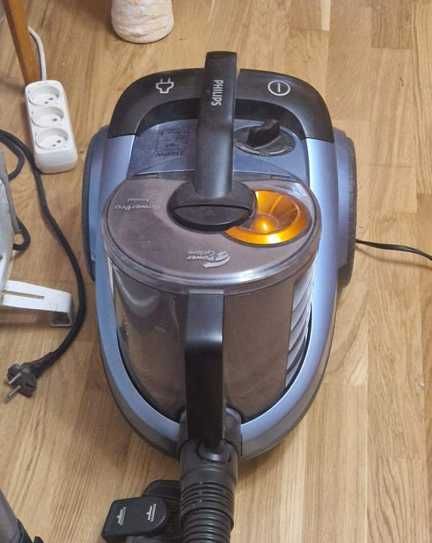 Пилосос без мішка PHILIPS PowerPro FC8767/02